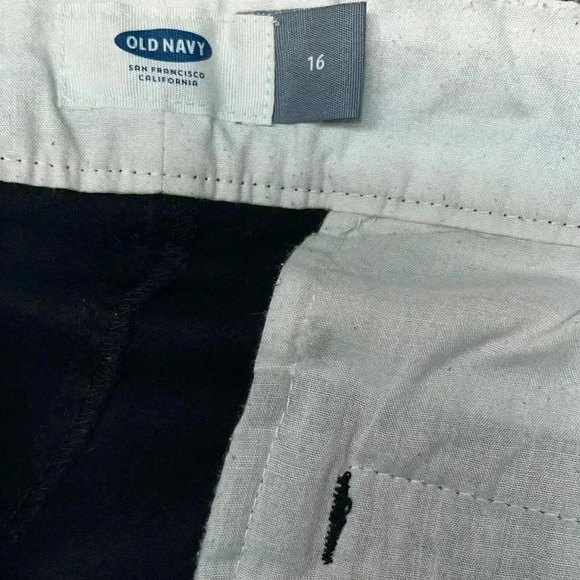 Old Navy Shorts Size 16 - Picture 4 of 5